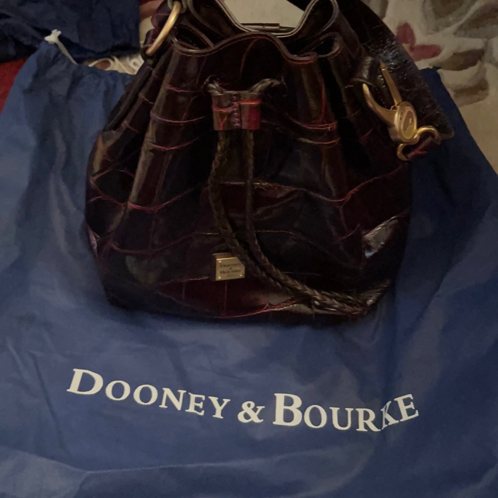 Burgundy leather Dooney & Burke